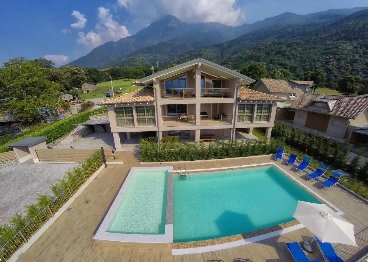 Επικοινωνία με το Villa Tadi Laro Luxury Deluxe Comer See Colico